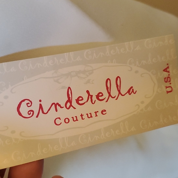 Cinderella Couture Forma Ivory Dress - Picture 6 of 8